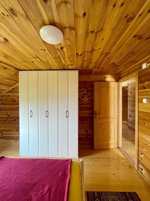 upstairs, bedroom1